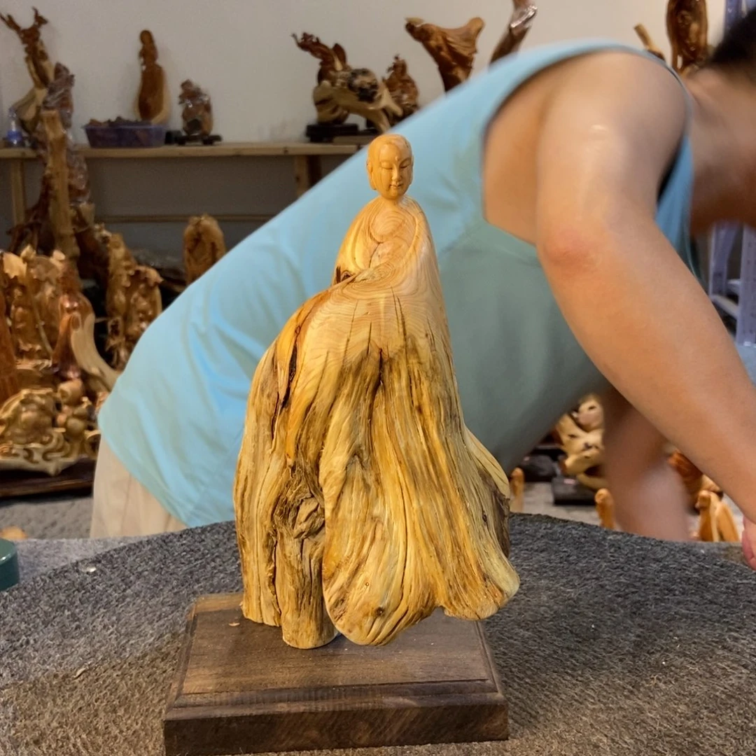 柏木（崖柏）太行崖柏根雕摆件