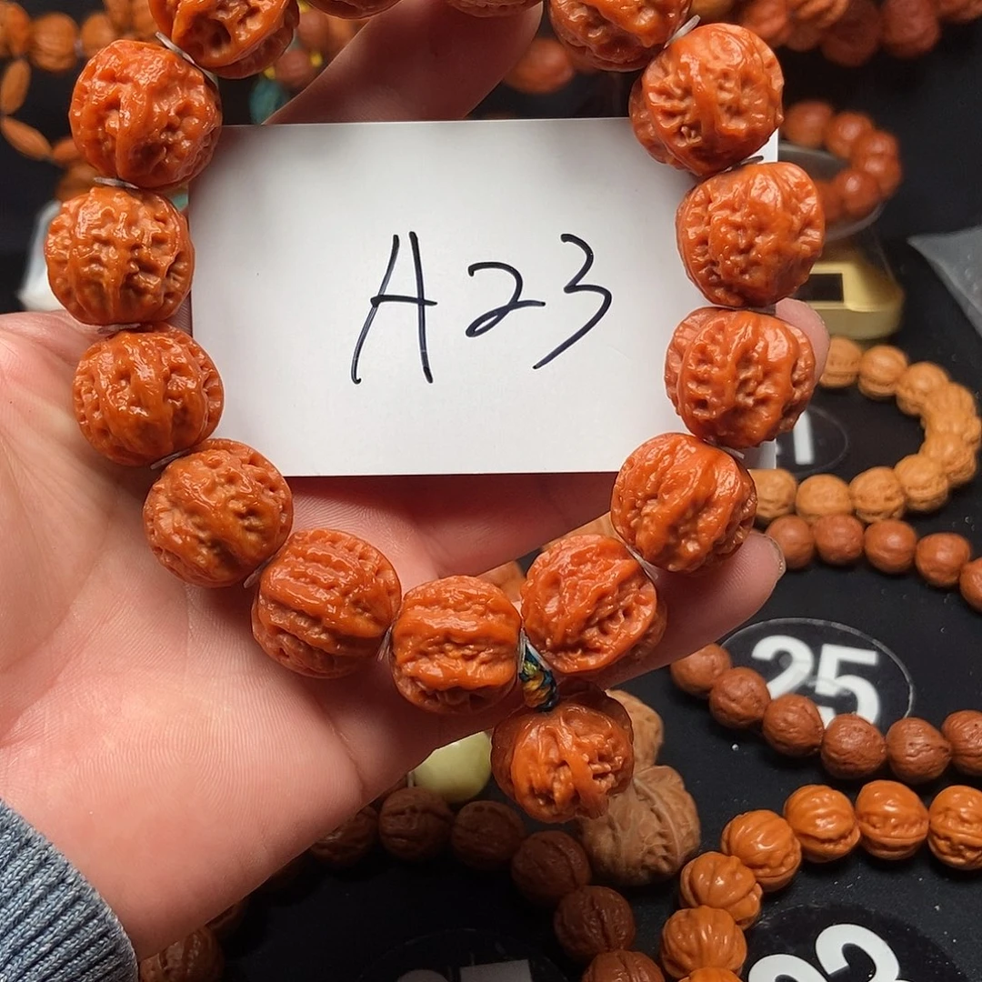 文玩核桃吊坠八棱22