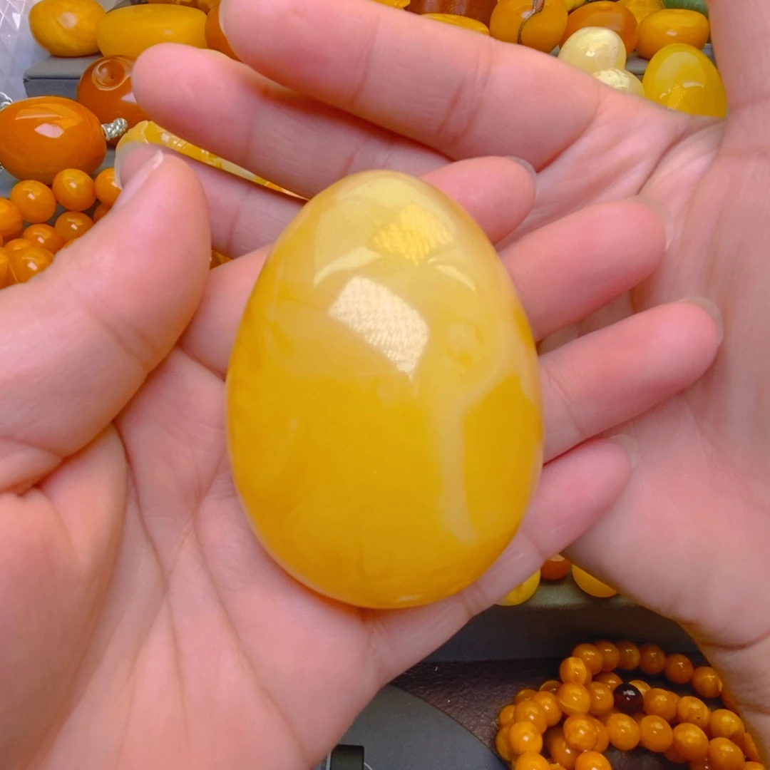 未镶嵌蜜蜡珠宝奇石