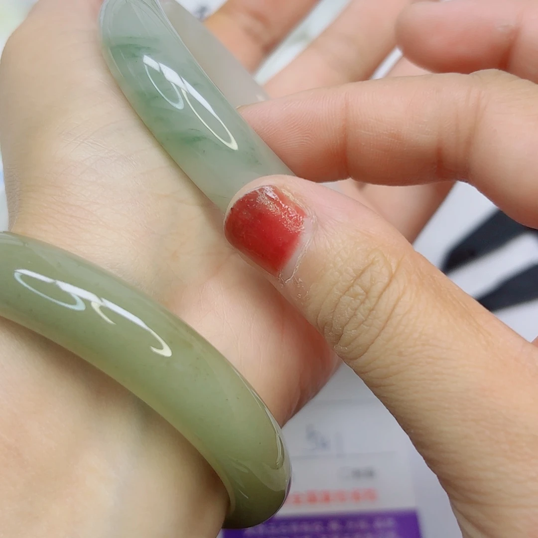 石英质玉未镶嵌手镯35/5453