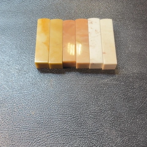 辽宁石印石阿***S长白料子6枚