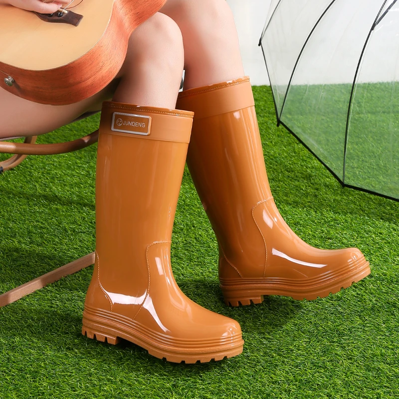 加厚耐保暖时尚雨鞋女雨靴加绒高筒防水长筒胶鞋雨林徒步水靴女
