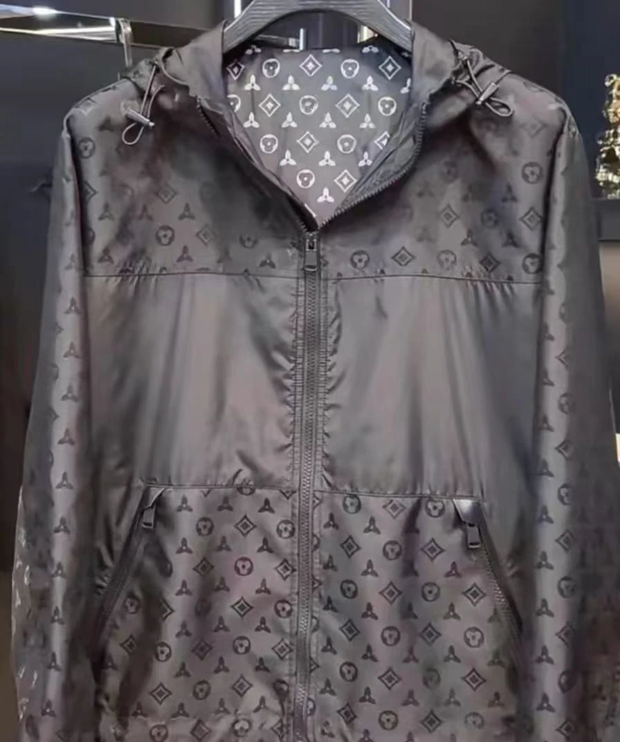 A270满身老马外套