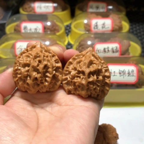 吊坠文玩核桃玄月