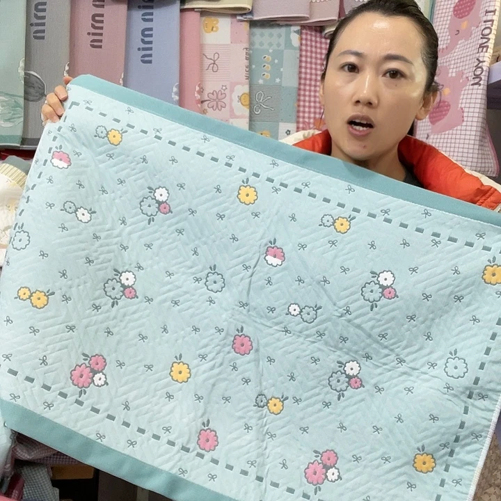 棉纱布处理绿色蝴蝶结