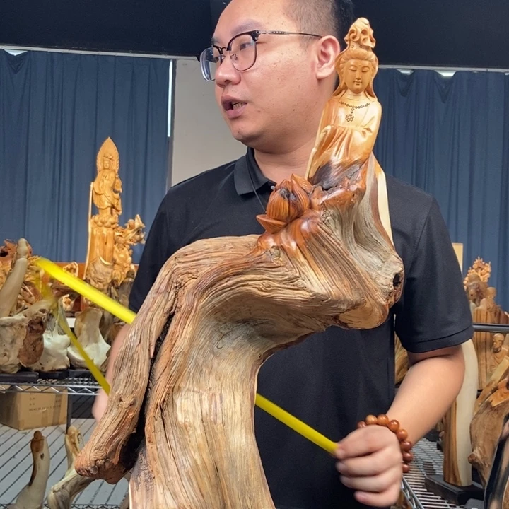 柏木（崖柏）随型摆件