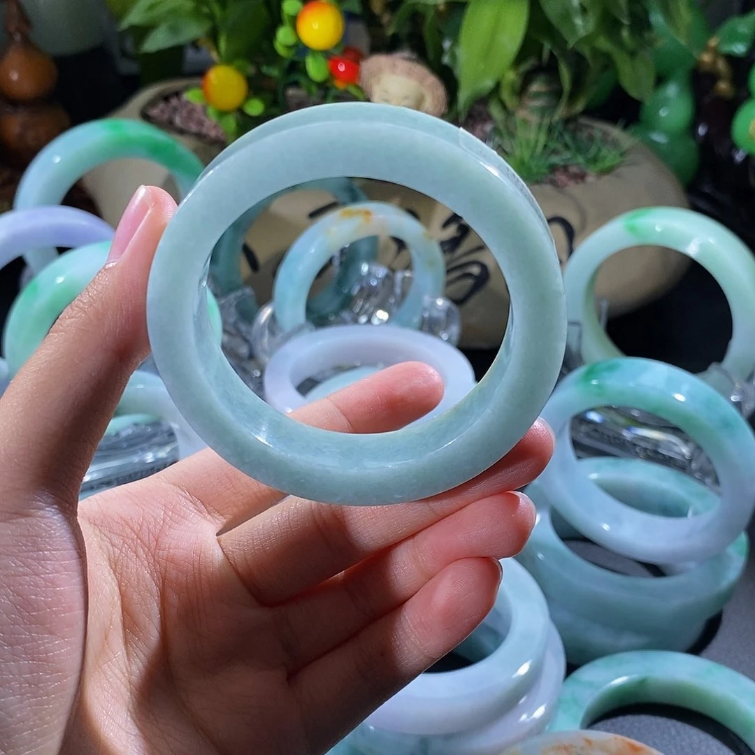 未镶嵌51定制翡翠吉**意