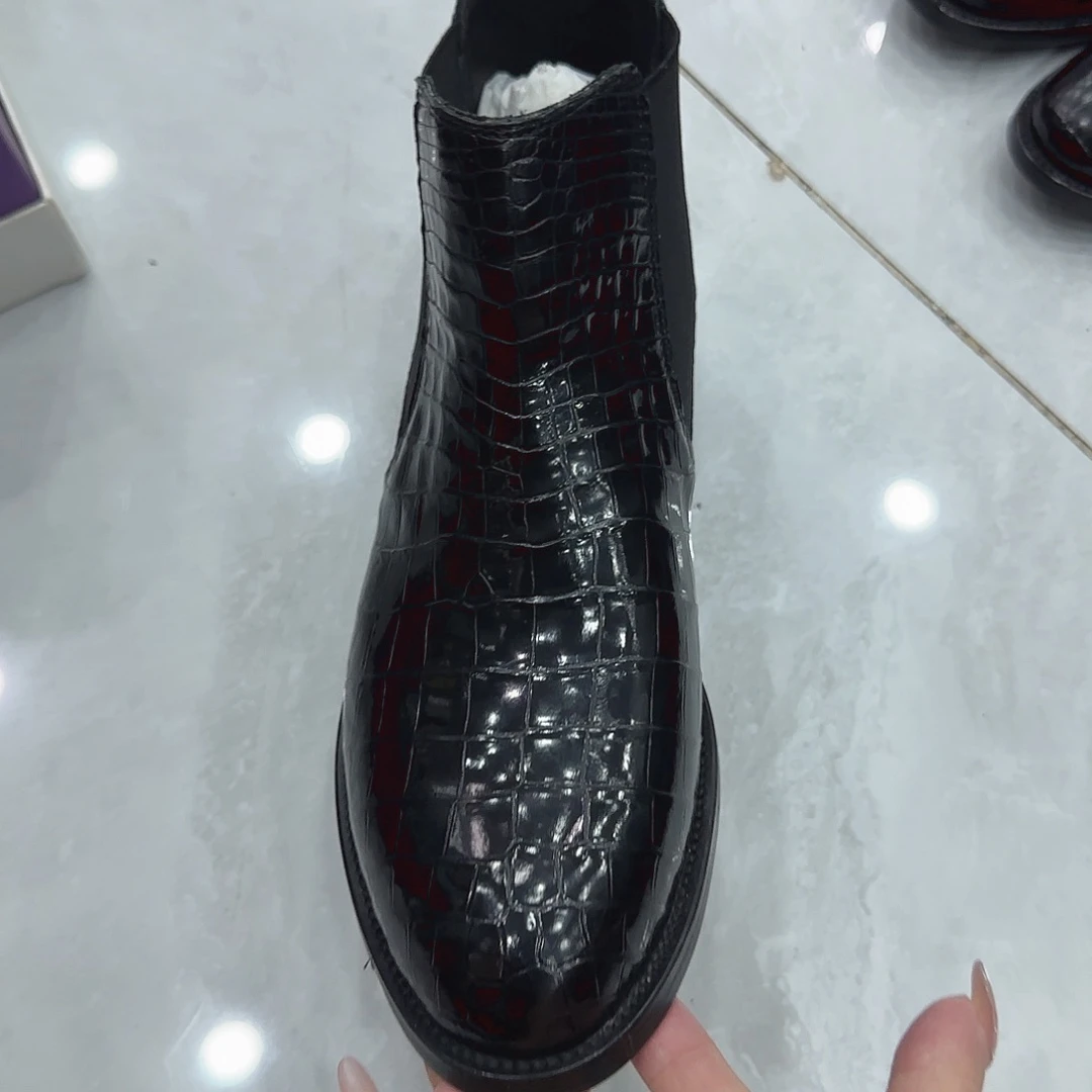 半***叭皮鞋39码都要给它做完一道的题的