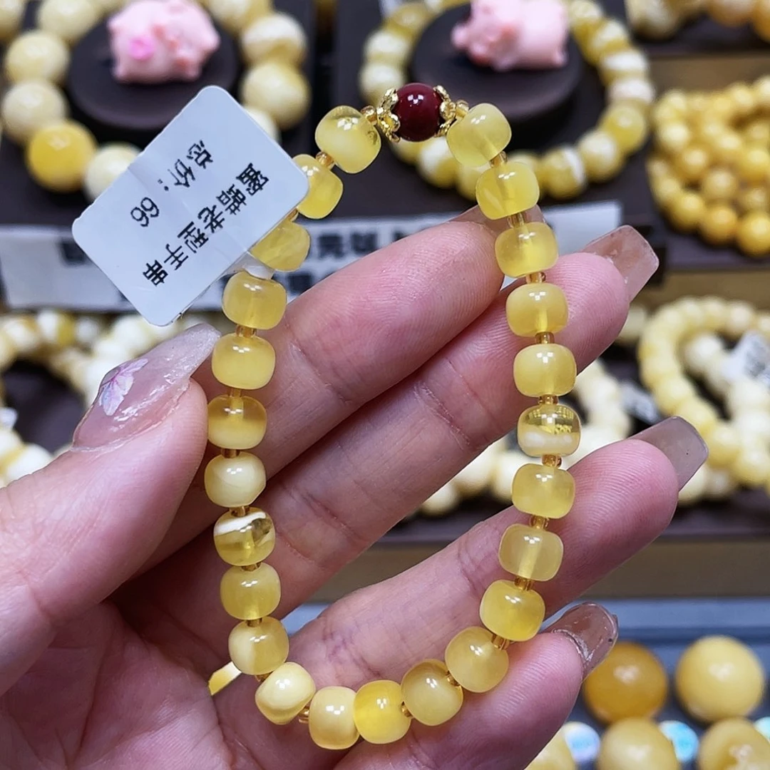 琥珀珠宝奇石未镶嵌7左右mm微瑕