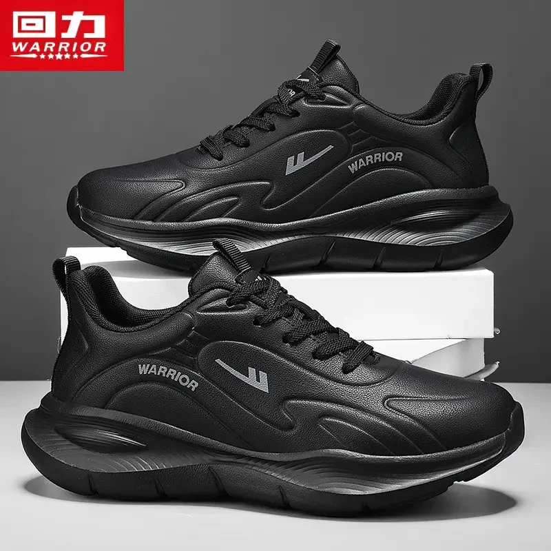 回力男鞋新款冬季男士黑色软底皮面防水运动跑步鞋学生轻便低帮鞋
