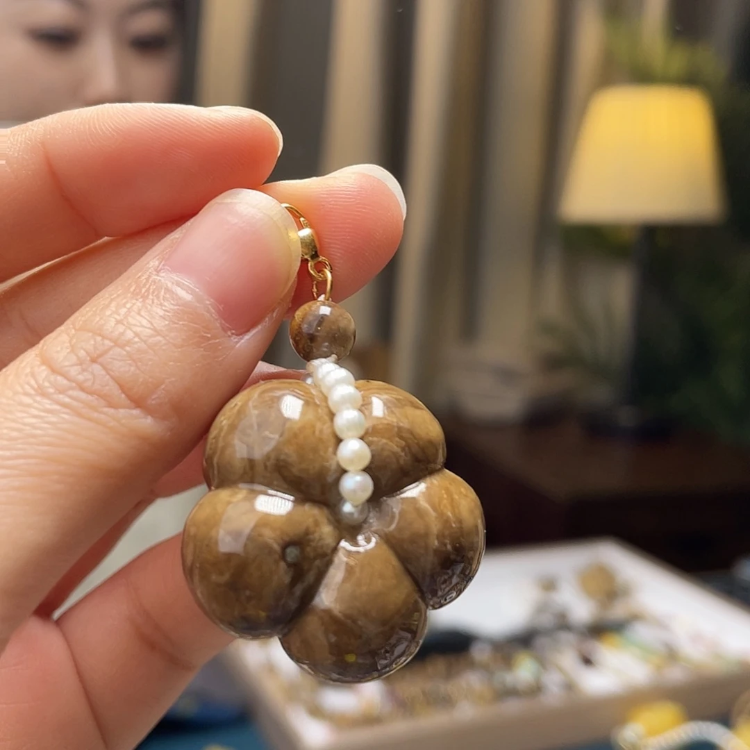 蜜蜡银S925镀金镶嵌裸石吊坠