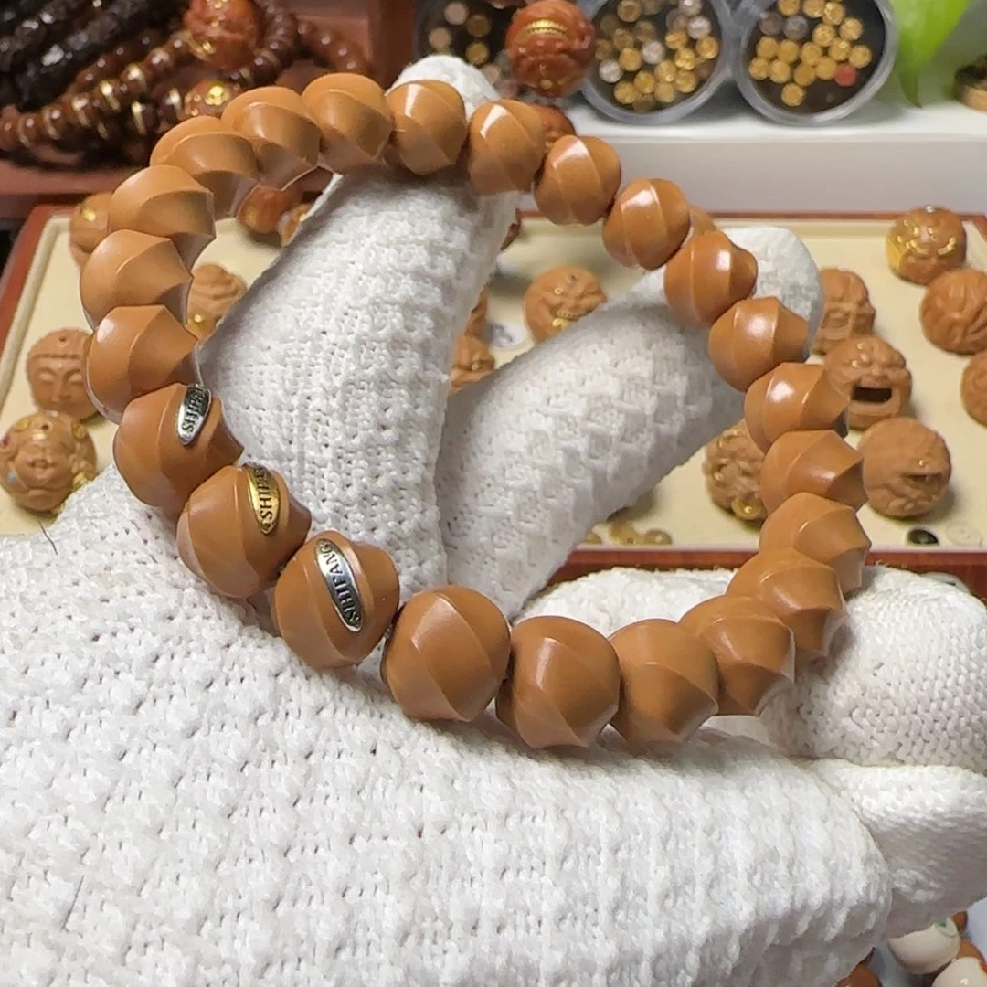 【闪购商品】猴头核桃吊坠L**?扭矩