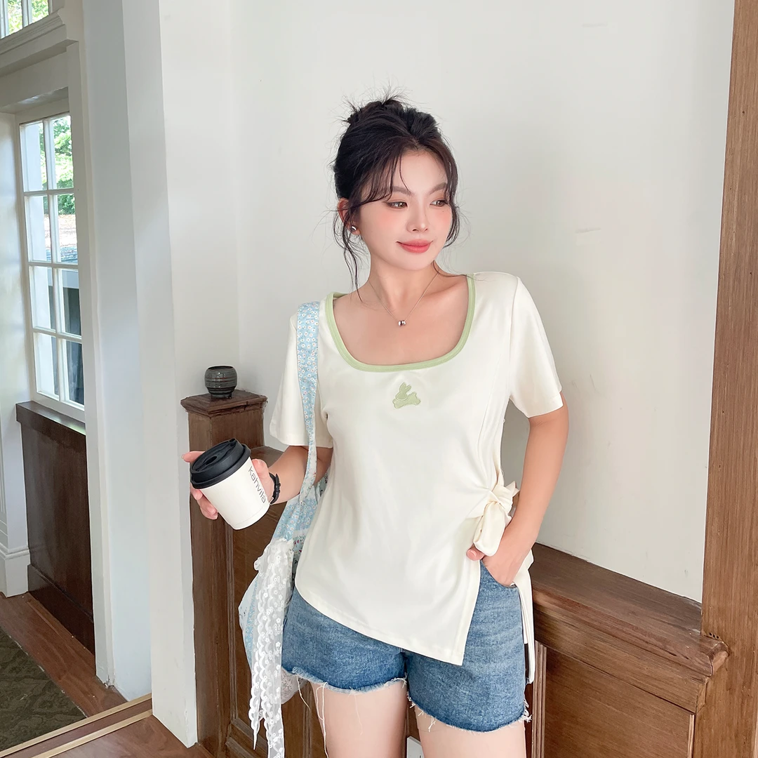 BUMENYLEE少女兔刺绣胖mm开叉绑带方领上衣撞色显瘦遮肉短袖T恤女