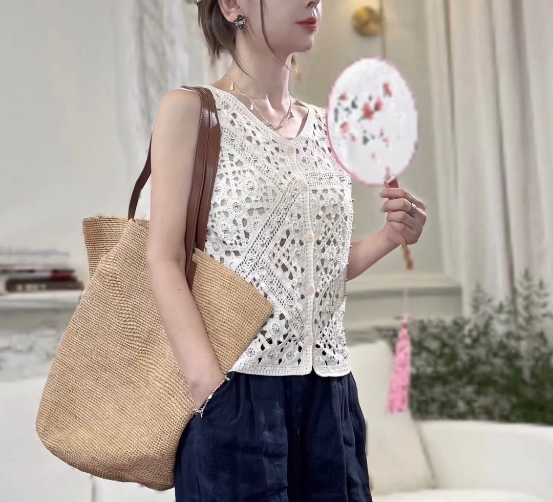 2076#法式钩花镂空马甲