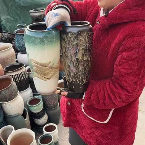 口11高31瑕疵盆子。