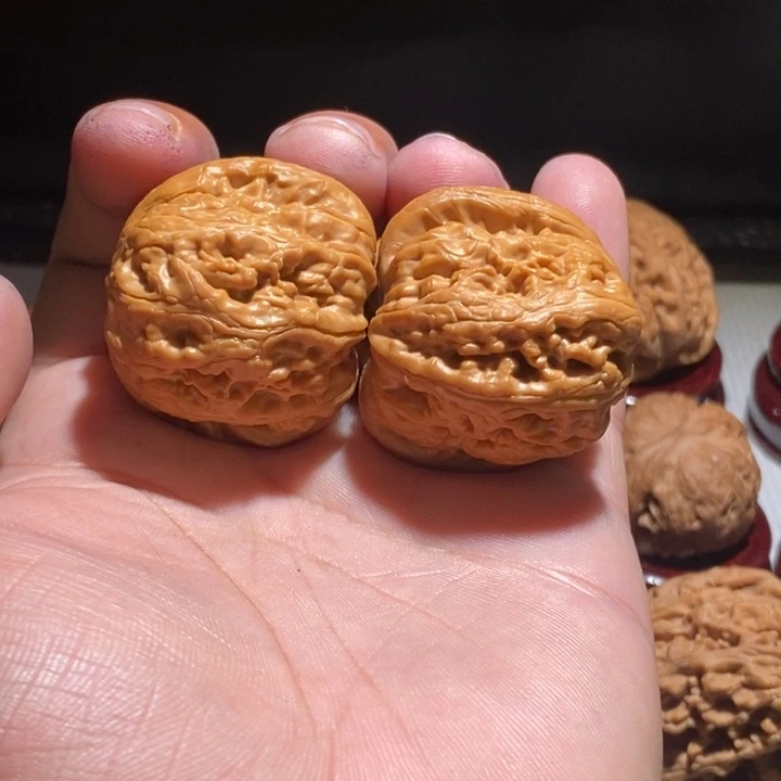 方***正文玩核桃把件42元宝微修