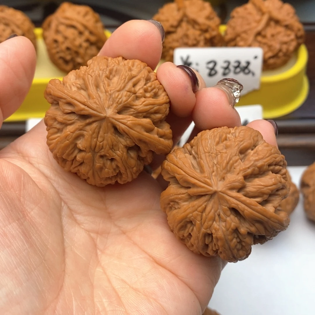 把件文玩核桃252号42粗筋