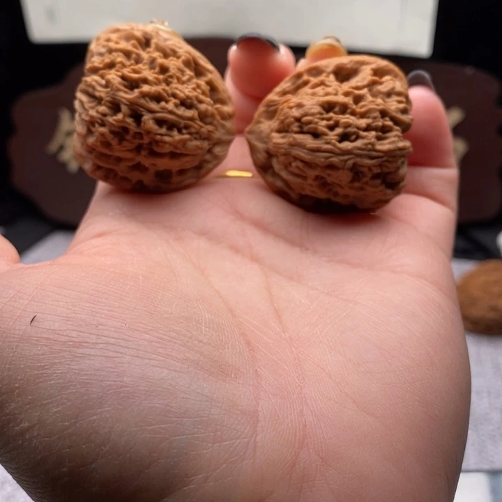 史***印吊坠文玩核桃南疆石