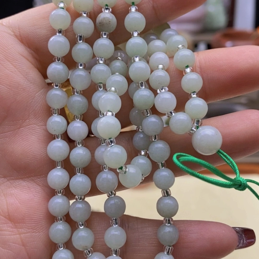 【闪购商品】未镶嵌手镯石英岩玉玻***璨