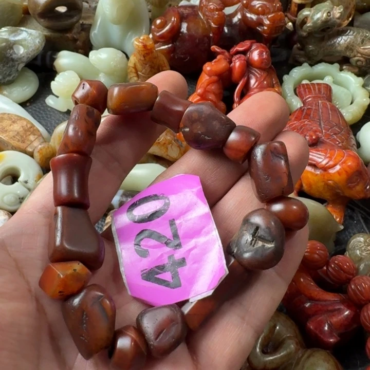 玛瑙/玉髓颈饰合金