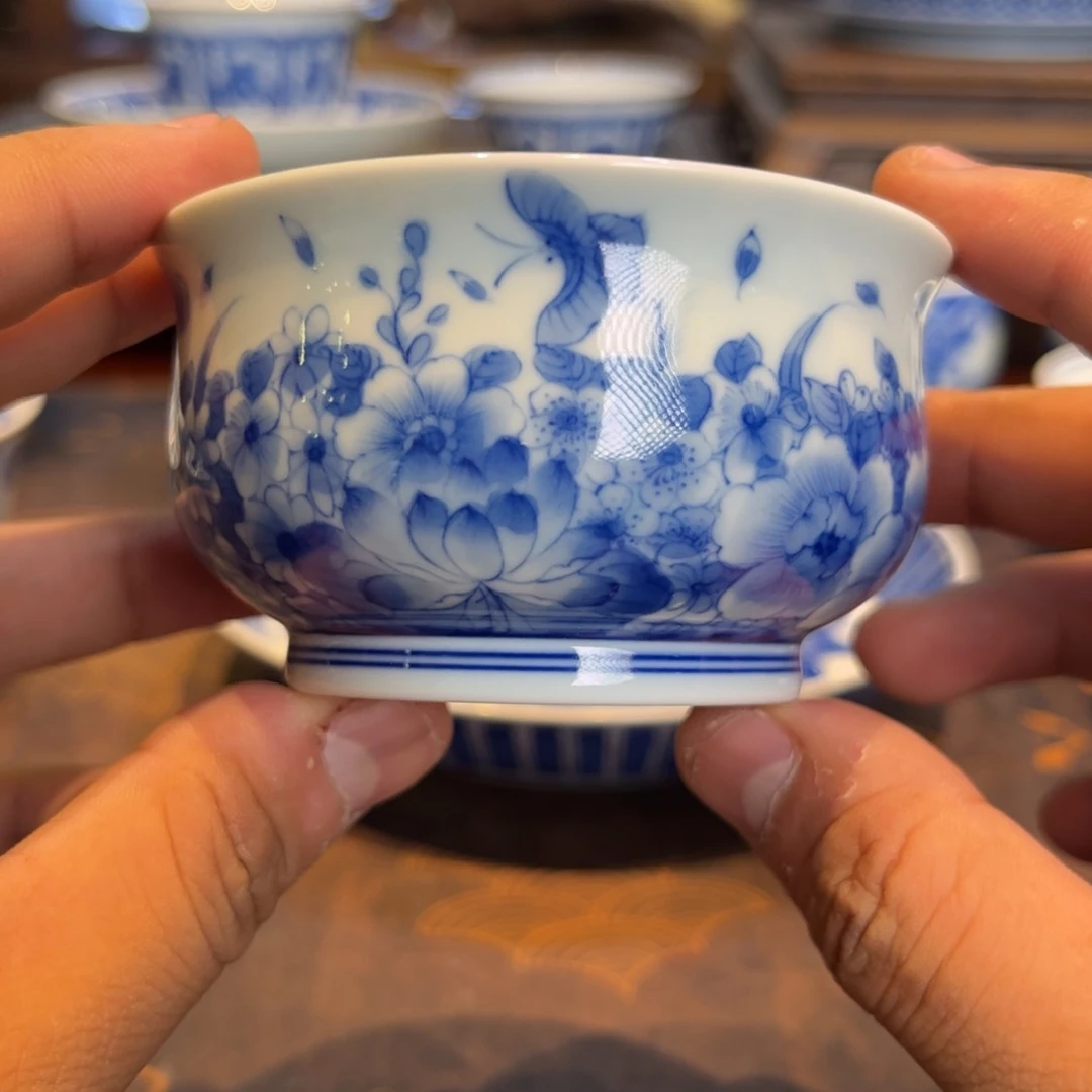 青花蝶恋花主人杯
