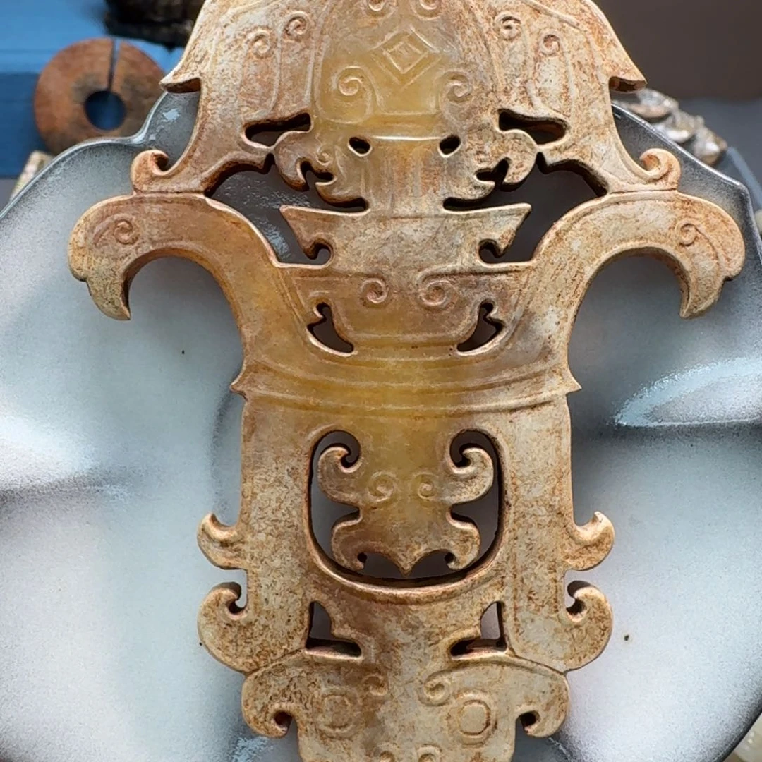 摆件把**运佩戴瓷器的