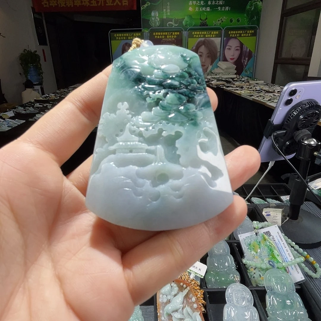 颈饰未镶嵌翡翠一