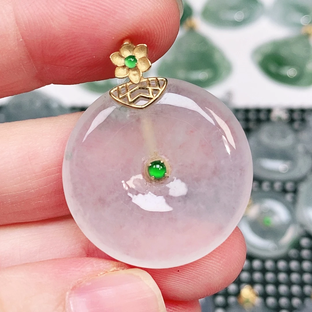 翡翠18K金镶嵌颈饰