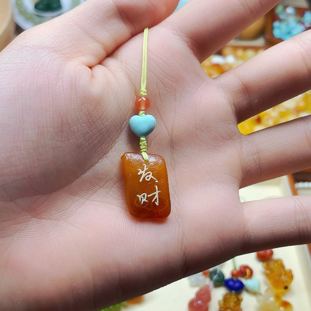 未镶嵌琥珀裸石订制