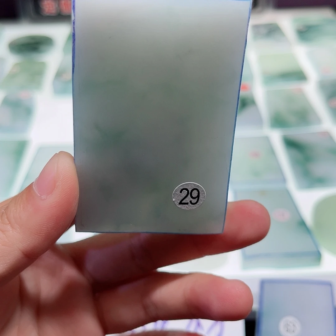 定制翡翠未镶嵌旭**升包工