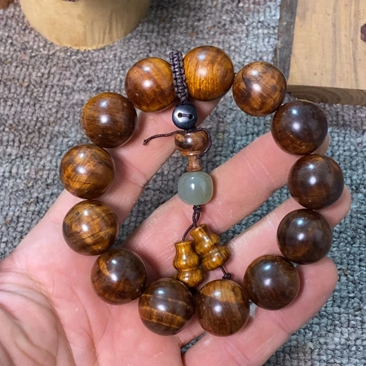 花梨木类海黄微瑕1.8留疤带水波