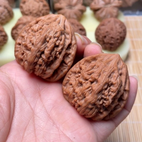 【闪购商品】吊坠文玩核桃虎头王………打底不退不换