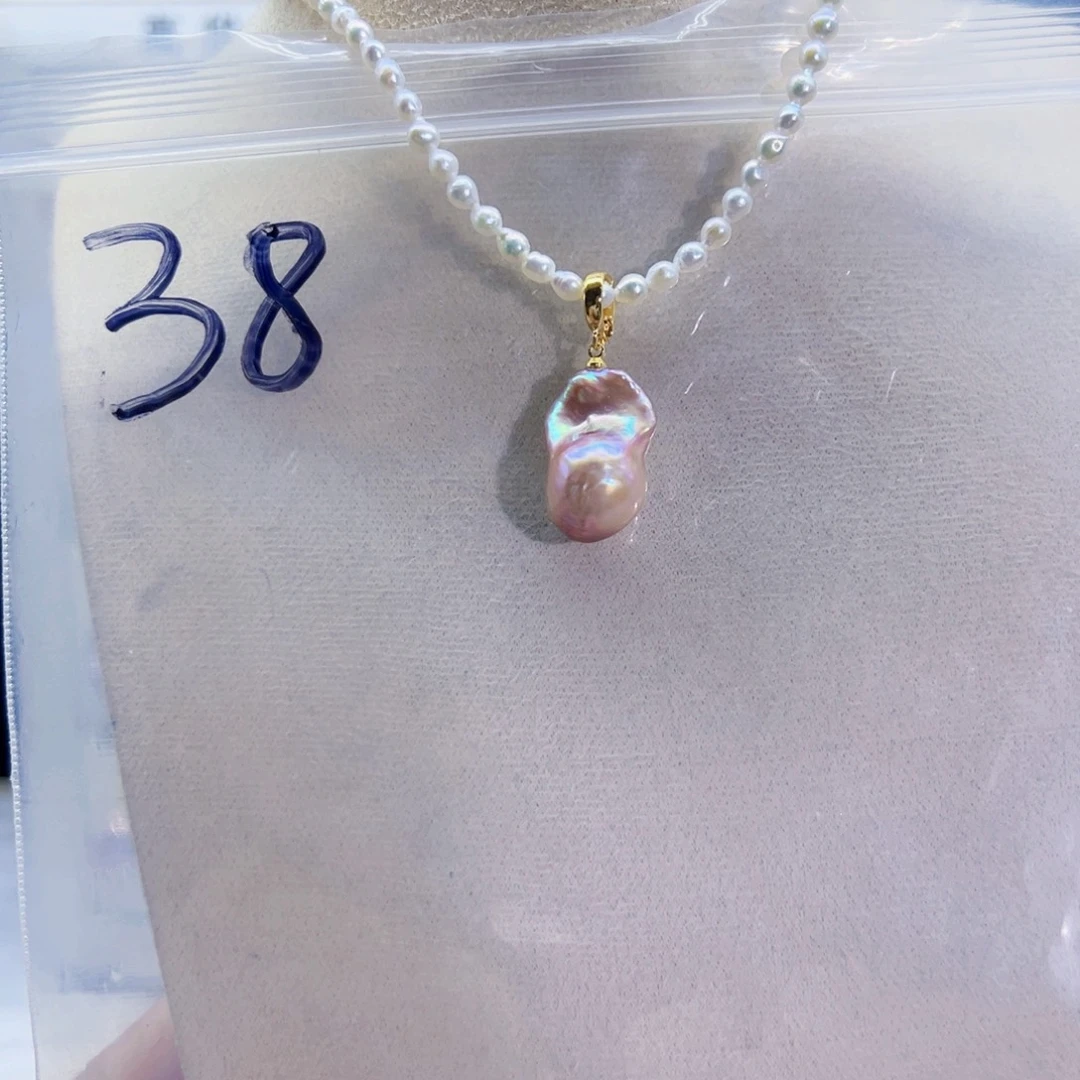 淡水珍珠合金颈饰