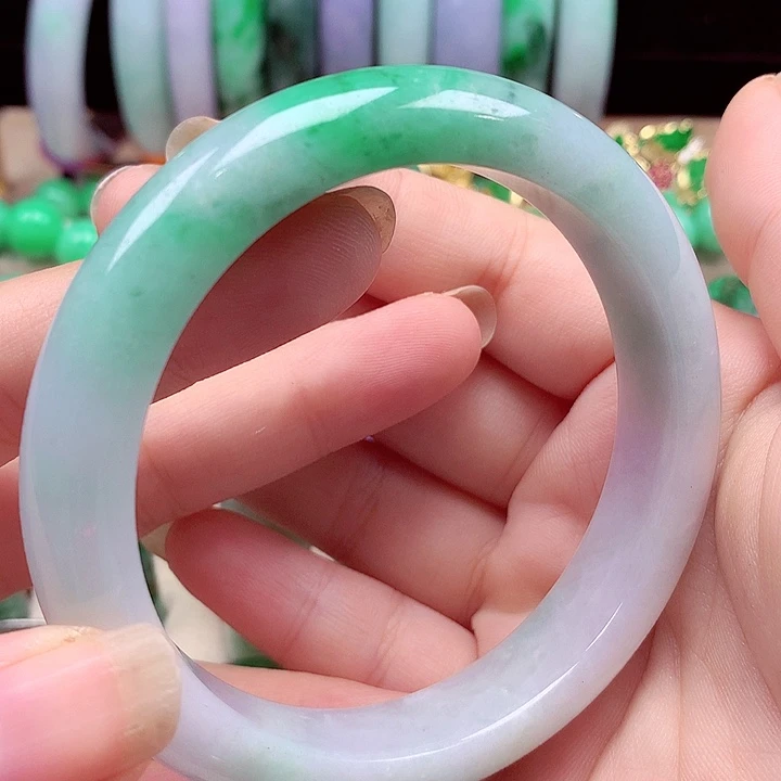 未镶嵌手镯翡翠翡翠手镯