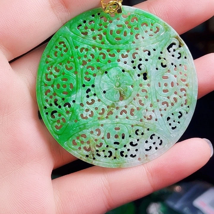 翡翠银S925镶嵌颈饰多样性