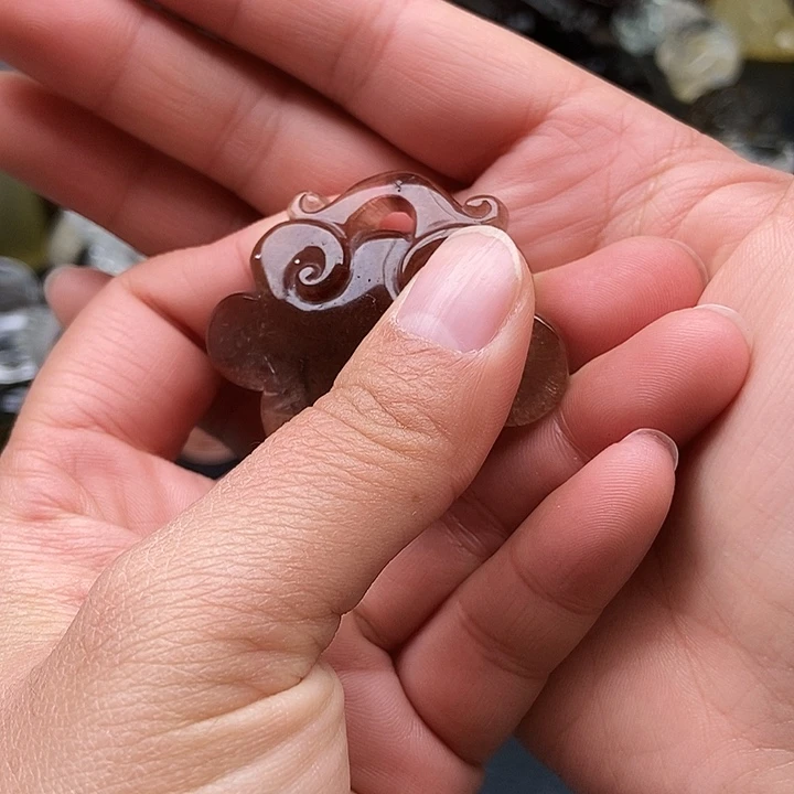 用***4水晶大型摆件（非配饰）未镶嵌