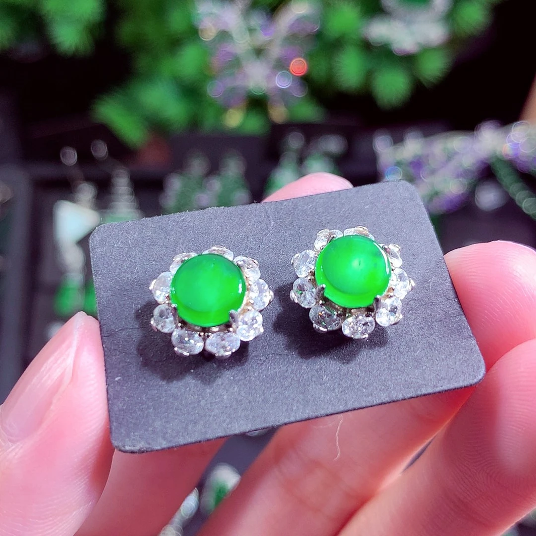 颈饰未镶嵌翡翠天然