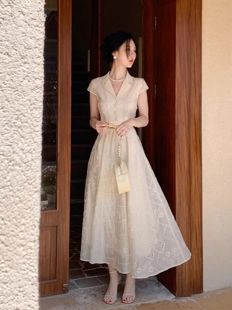 温柔夏季新款法式镂空时尚气质腰显高级长裙收腰连衣裙子女