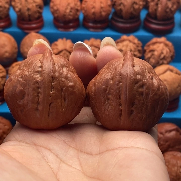 核桃精品文玩核桃手捻古蝉王