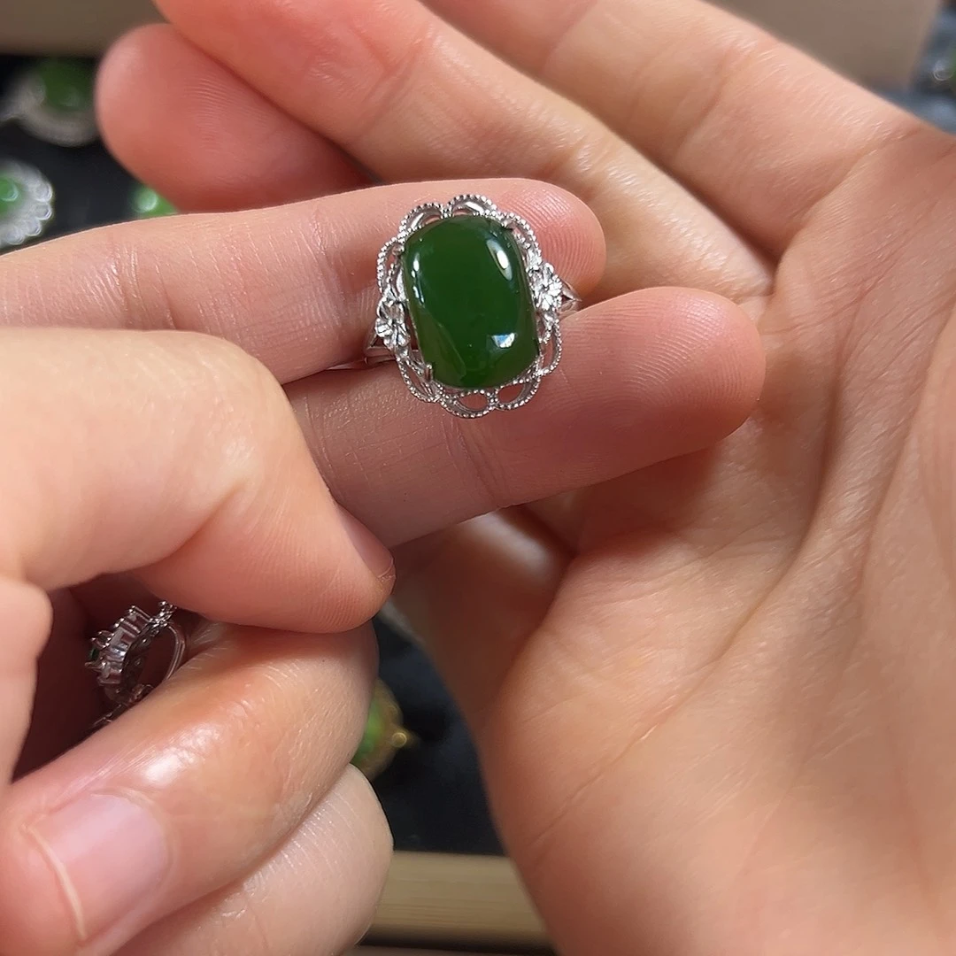 颈饰银S925镶嵌和田玉心****