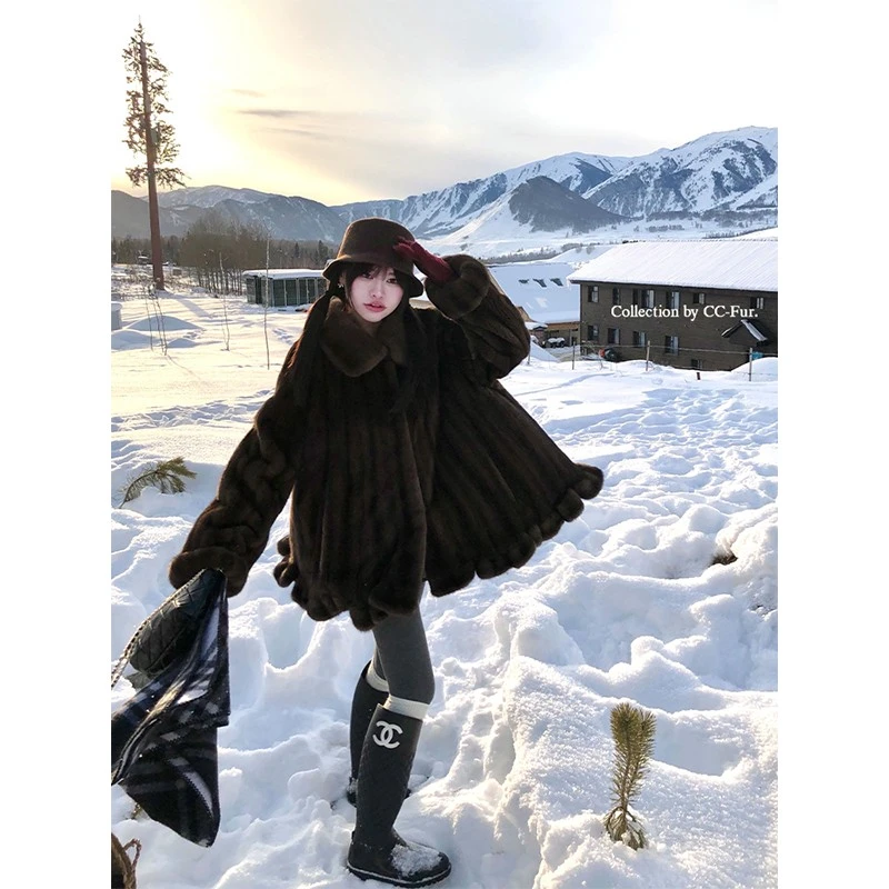 CC皮草“暮色玫瑰”花瓣褶皱边大裙摆设计进口紫标级水貂M611