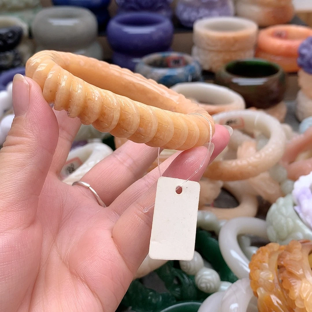 石英质玉未镶嵌毛衣链s*u