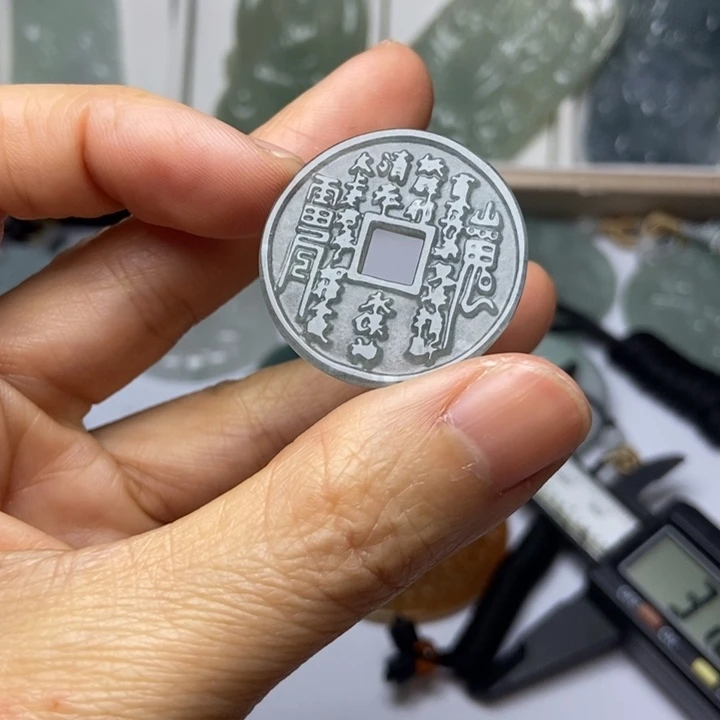 翡翠未镶嵌挂件翡翠