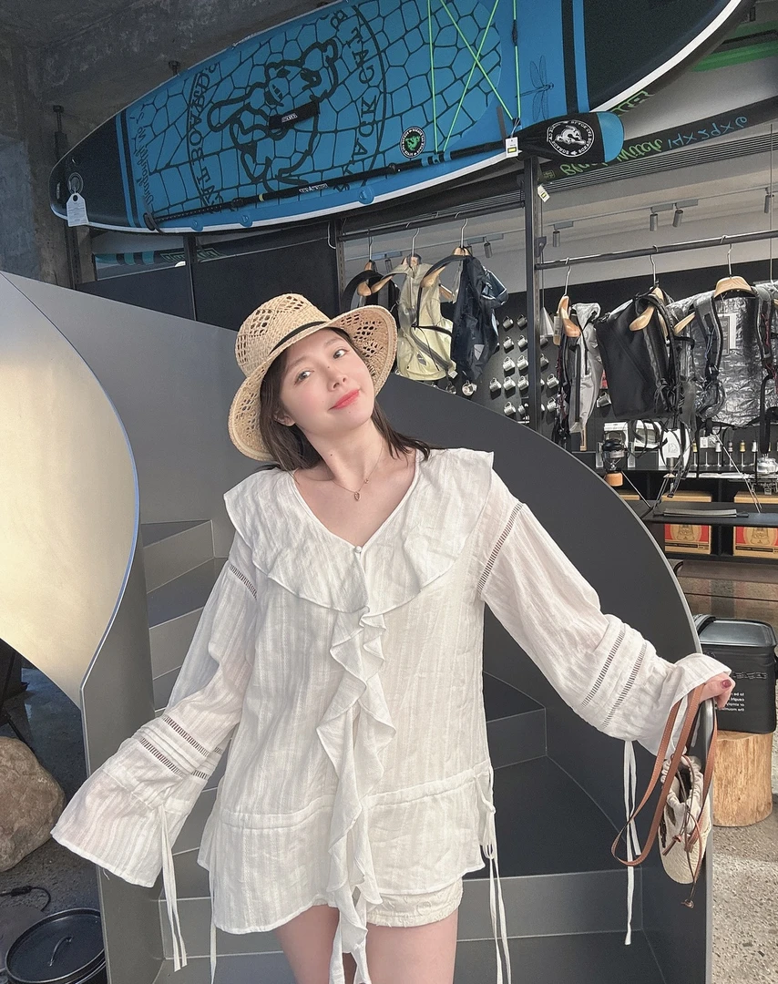 BETTER JOELAY -【夏日主义】时尚百搭衬衫宽松时尚休闲风WL1051