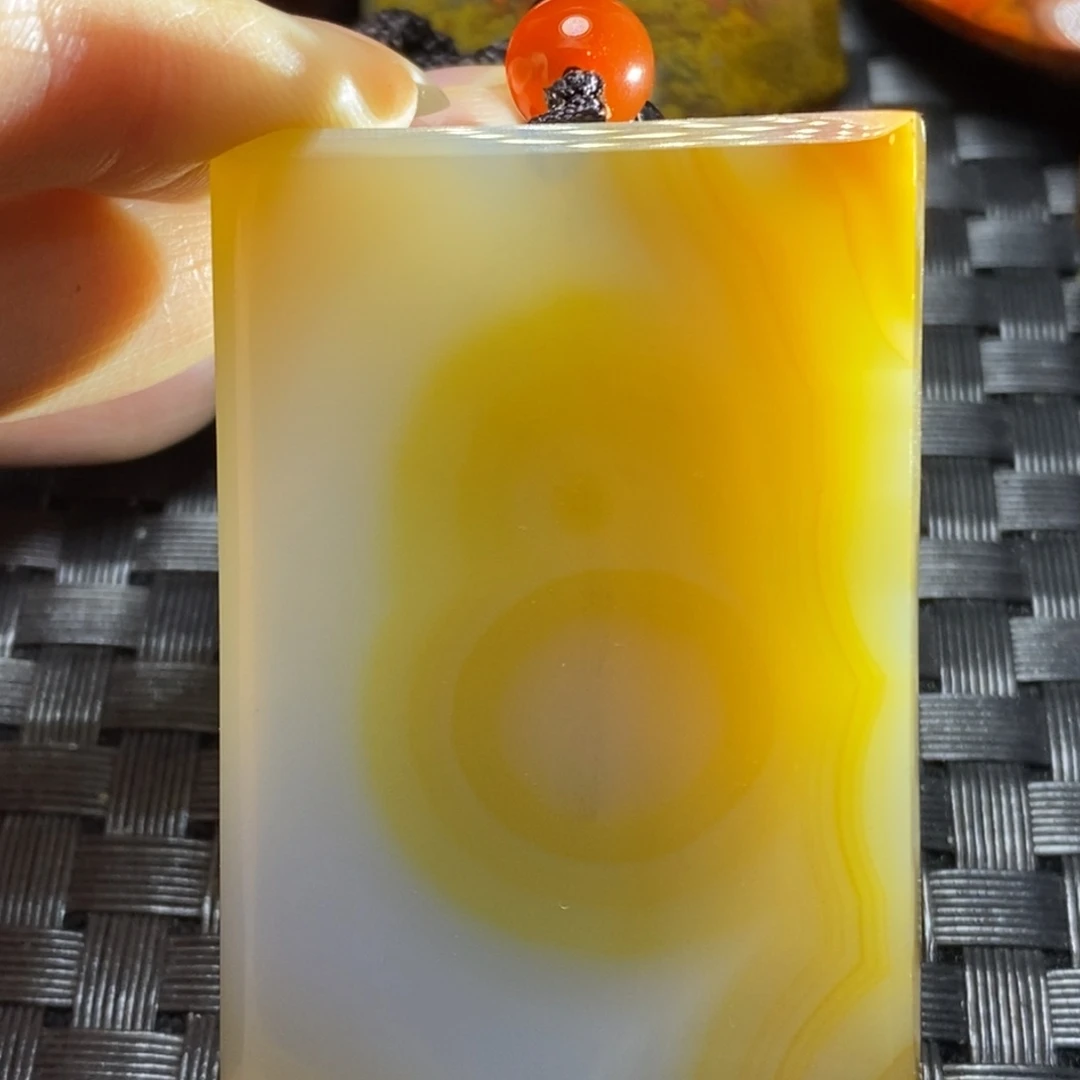 玛瑙/玉髓挂坠未镶嵌