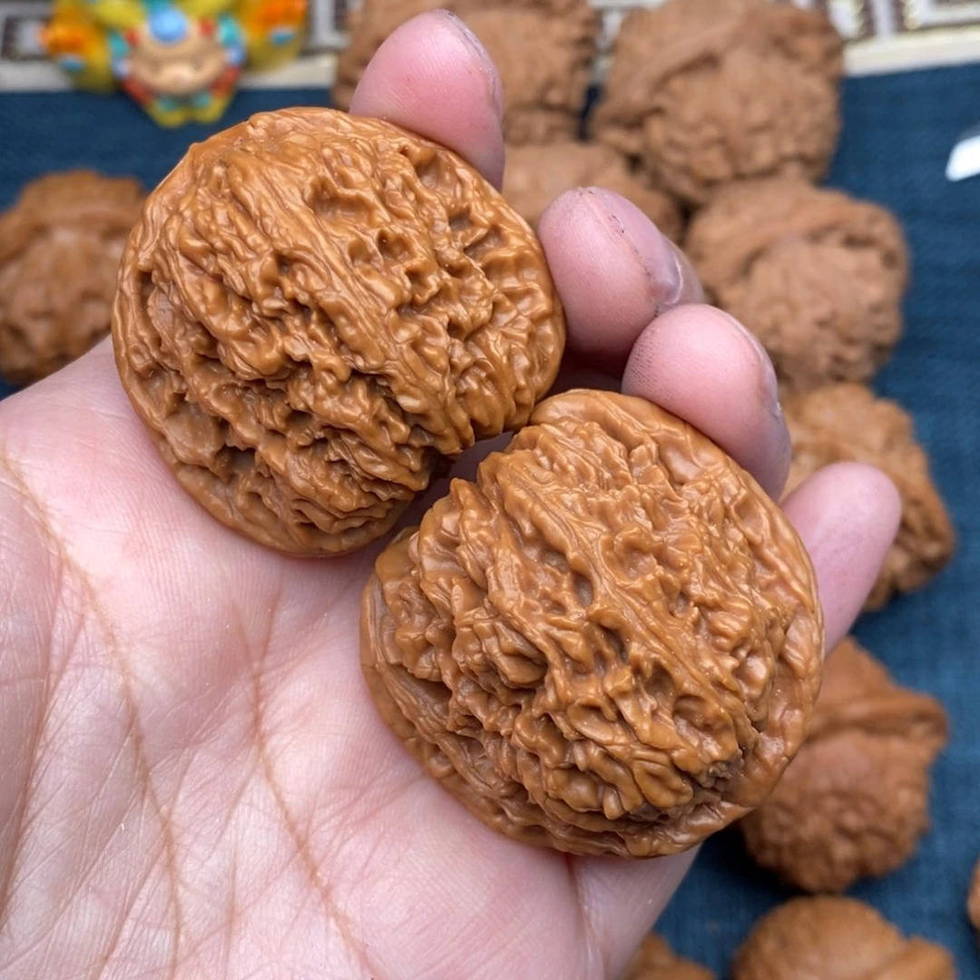 文玩核桃把件玛****木38南疆