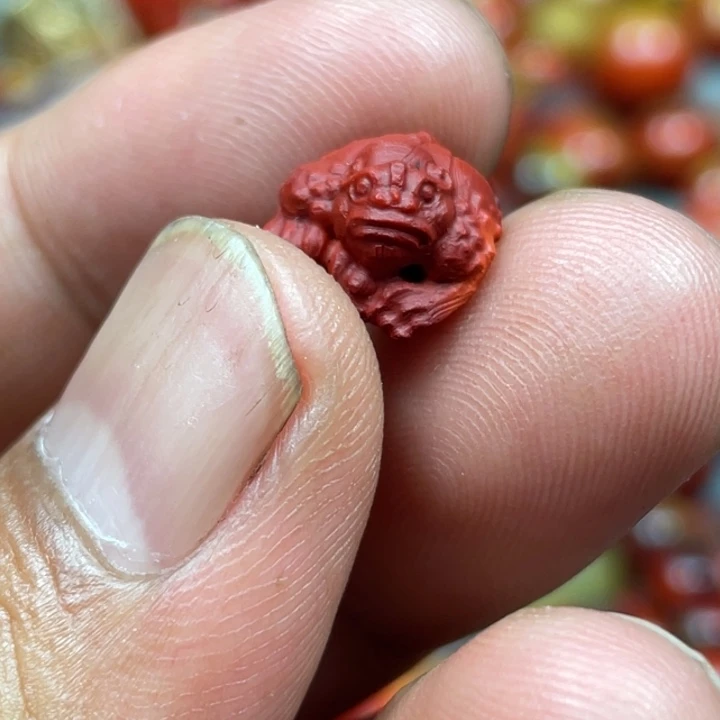 未镶嵌金蟾南红玛瑙