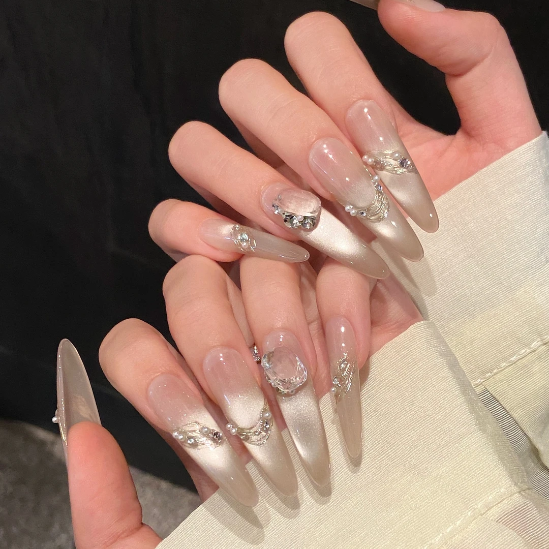 【CreamBubbles】手工穿戴甲泛灵之境千金感追光猫眼温柔显白长款