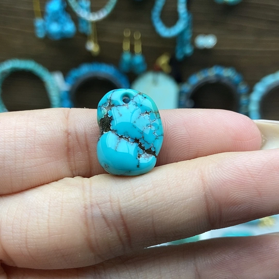 绿松石未镶嵌瓷釉级随行