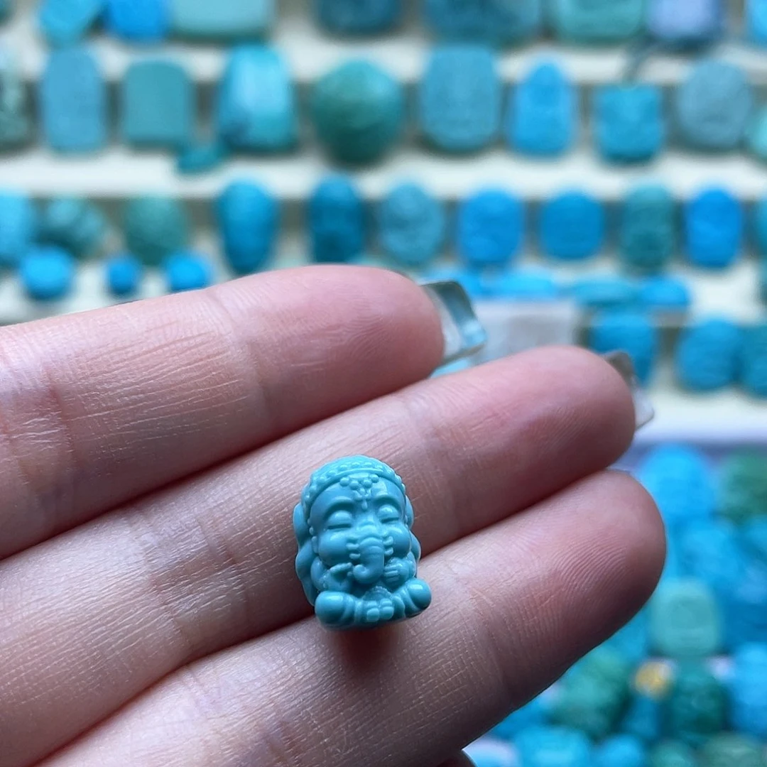 未镶嵌绿松石珠宝奇石